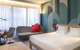 Novotel Campo De Las Naciones